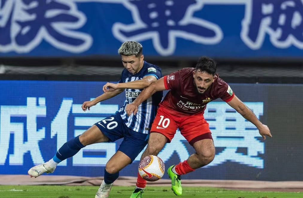 赛后中超焦点战，多伦多猛龙扳平良机，气氛紧张，数据趋势出现新变化的简单介绍